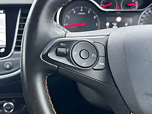 Used 2020 Vauxhall Crossland X Elite Nav Moonstone Grey - Interior and Exterior details 13