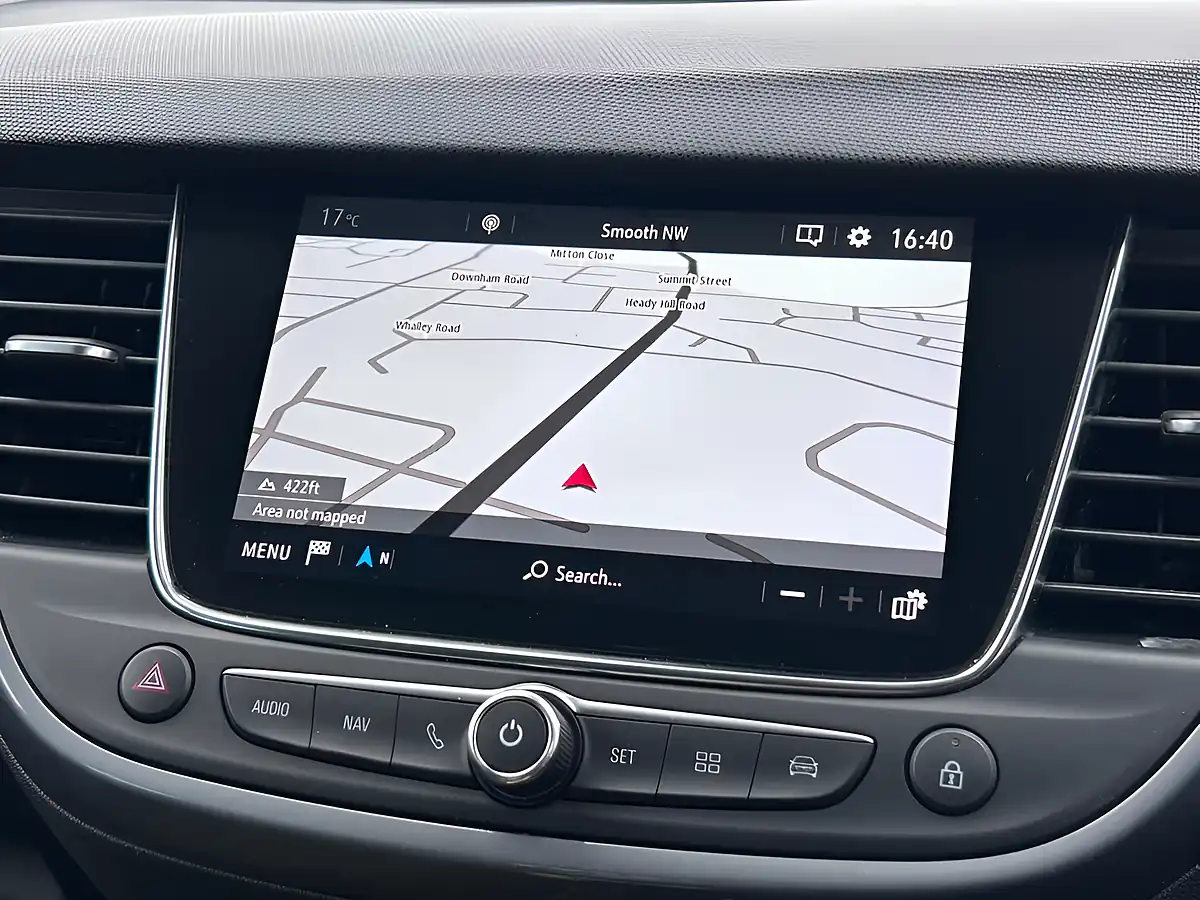Used 2020 Vauxhall Crossland X Elite Nav Moonstone Grey - Interior and Exterior details 5