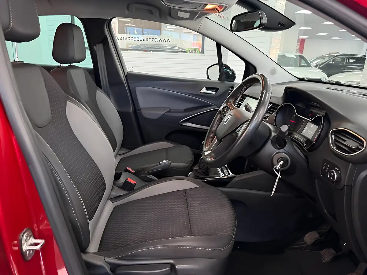 Used 2020 Vauxhall Crossland X Elite Nav Red - Interior and Exterior details 20