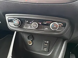 Used 2020 Vauxhall Crossland X Elite Nav White - Interior and Exterior details 16