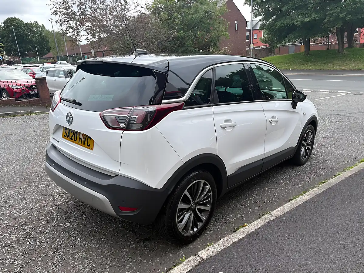 Used 2020 Vauxhall Crossland X Elite Nav White - Interior and Exterior details 3