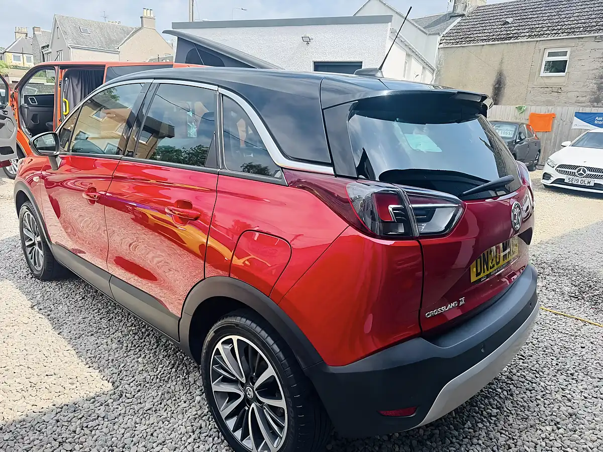 Used 2020 Vauxhall Crossland X Elite Red - Interior and Exterior details 3