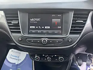 Used 2020 Vauxhall Crossland X Elite Red - Interior and Exterior details 9