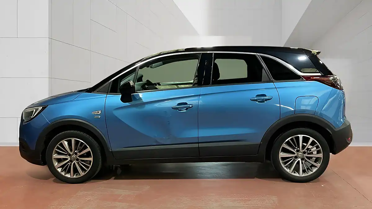 Used 2020 Vauxhall Crossland X Griffin Blue - Interior and Exterior details 6