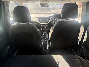 Used 2020 Vauxhall Crossland X Griffin Blue - Interior and Exterior details 17