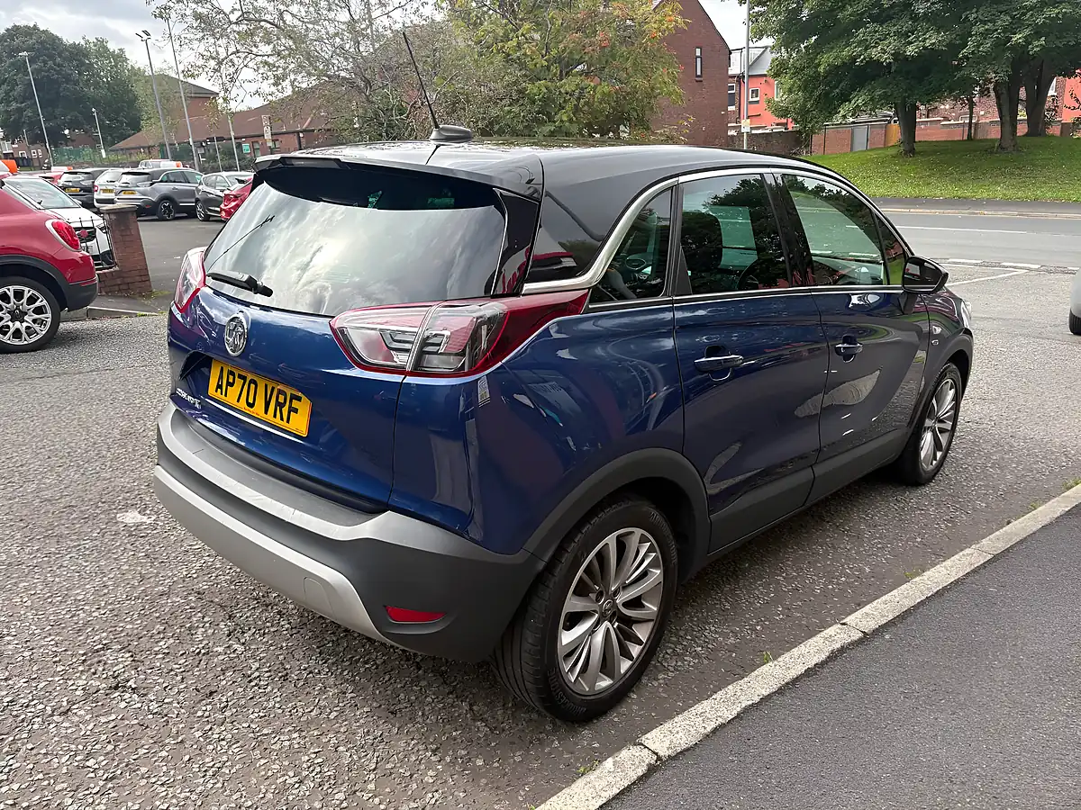 Used 2020 Vauxhall Crossland X Griffin Blue - Interior and Exterior details 2