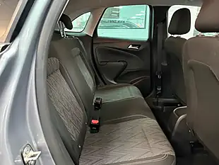Used 2020 Vauxhall Crossland X Griffin Grey - Interior and Exterior details 5