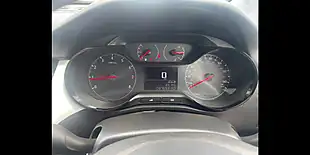 Used 2020 Vauxhall Crossland X Griffin Grey - Interior and Exterior details 19