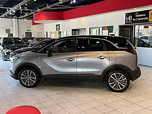 Used 2020 Vauxhall Crossland X Griffin Grey - Interior and Exterior details 7