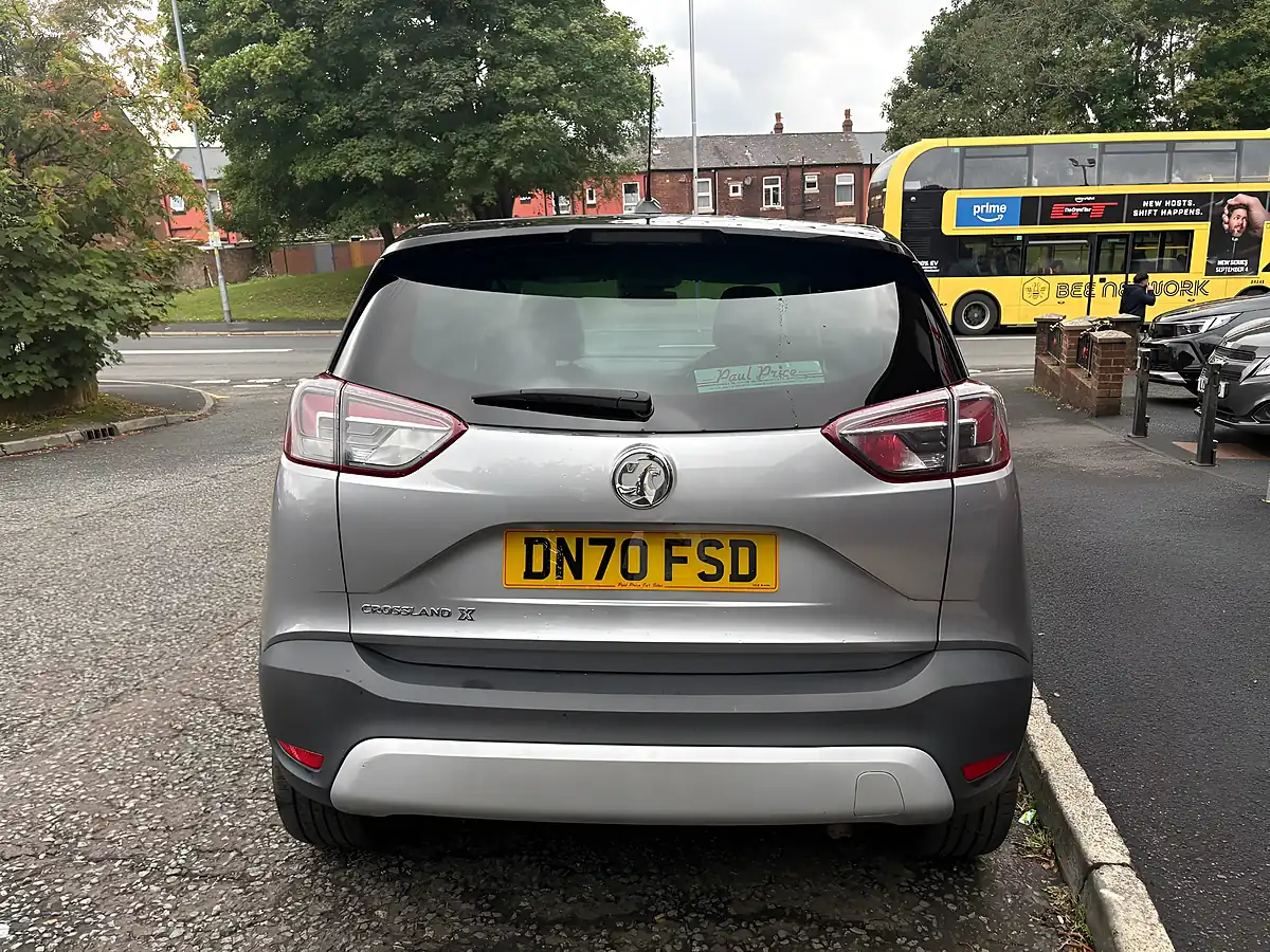 Used 2020 Vauxhall Crossland X Griffin Grey - Interior and Exterior details 4