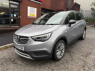 Used 2020 Vauxhall Crossland X Griffin Grey - Interior and Exterior details 7