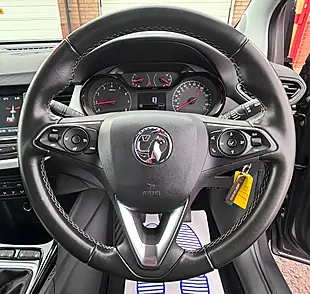 Used 2020 Vauxhall Crossland X Griffin Grey - Interior and Exterior details 15