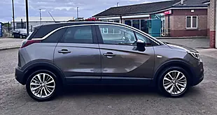 Used 2020 Vauxhall Crossland X Griffin Grey - Interior and Exterior details 4