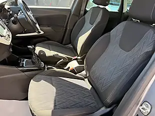 Used 2020 Vauxhall Crossland X Griffin Grey - Interior and Exterior details 13