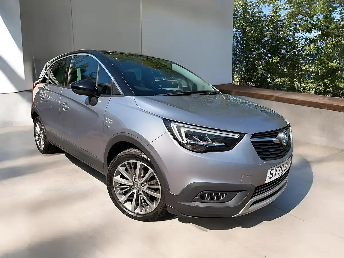 Used 2020 Vauxhall Crossland X Griffin Grey - Interior and Exterior details 2