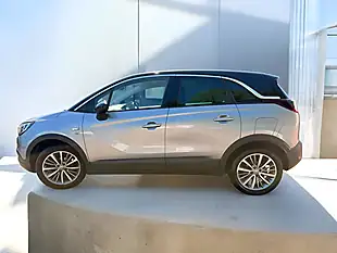 Used 2020 Vauxhall Crossland X Griffin Grey - Interior and Exterior details 3