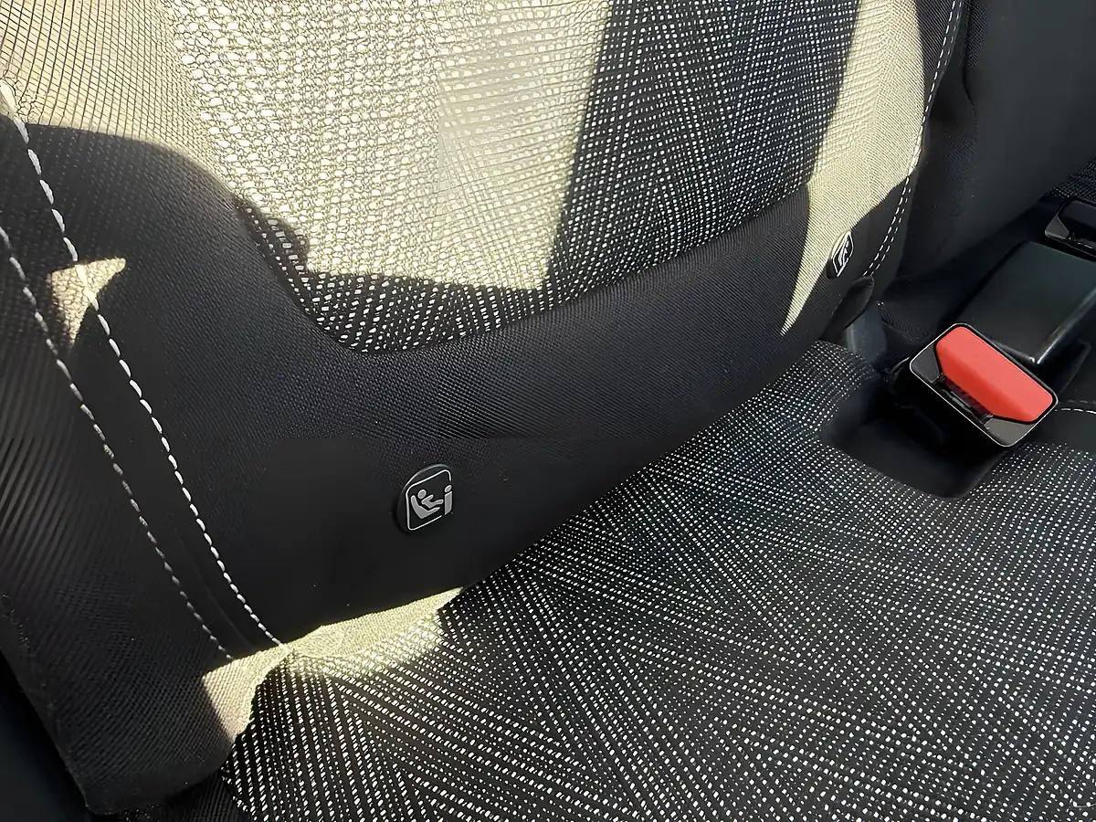 Used 2020 Vauxhall Crossland X Griffin Orange - Interior and Exterior details 12