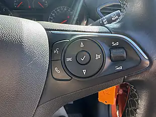 Used 2020 Vauxhall Crossland X Griffin Orange - Interior and Exterior details 17