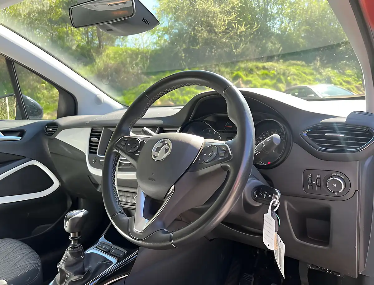 Used 2020 Vauxhall Crossland X Griffin Persian Blue - Interior and Exterior details 10
