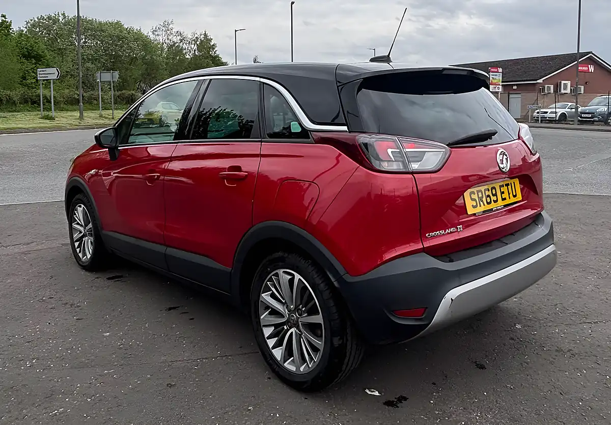 Used 2020 Vauxhall Crossland X Griffin Red - Interior and Exterior details 4