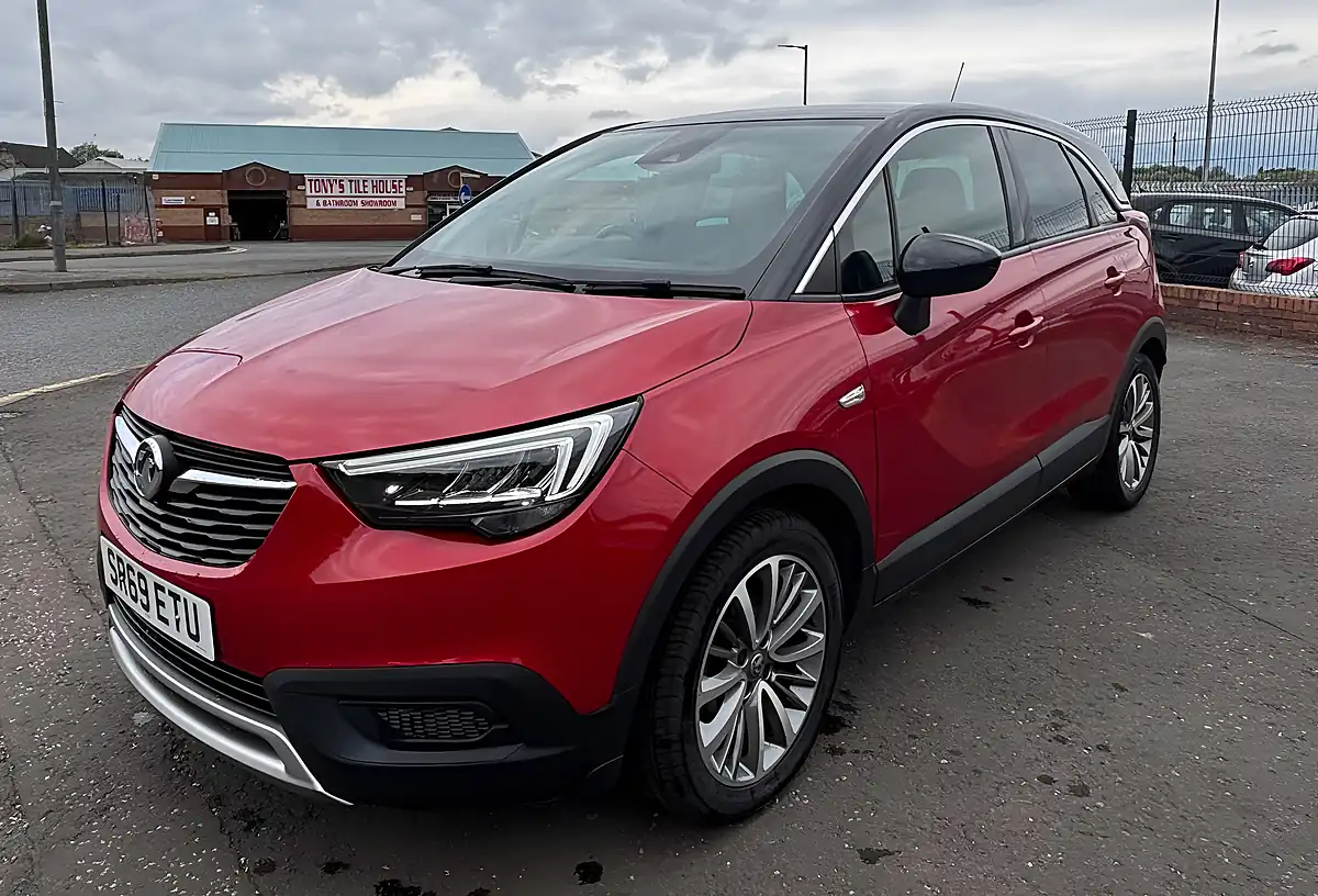 Used 2020 Vauxhall Crossland X Griffin Red - Interior and Exterior details 6
