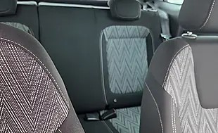 Used 2020 Vauxhall Crossland X Griffin Shiraz Red Metallic - Interior and Exterior details 19
