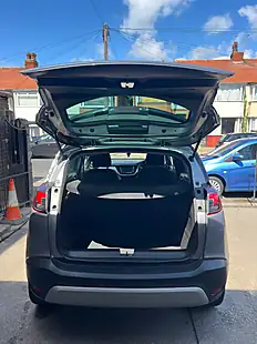 Used 2020 Vauxhall Crossland X Griffin Special Edition Platinum Silver - Interior and Exterior details 11