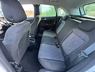 Used 2020 Vauxhall Crossland X Griffin White - Interior and Exterior details 11
