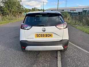 Used 2020 Vauxhall Crossland X Griffin White - Interior and Exterior details 7