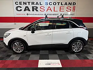 Used 2020 Vauxhall Crossland X Griffin White - Interior and Exterior details 10