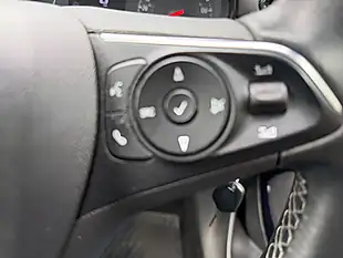 Used 2020 Vauxhall Crossland X Sport White - Interior and Exterior details 20