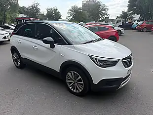 Used 2020 Vauxhall Crossland X Sport White - Interior and Exterior details 9