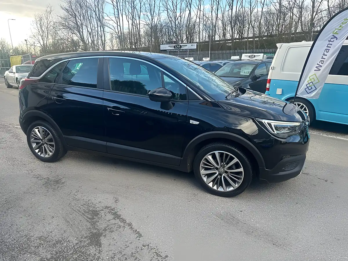 Used 2020 Vauxhall Crossland X Sri Nav Black - Interior and Exterior details 8