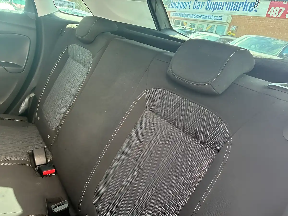 Used 2020 Vauxhall Crossland X Sri Nav Grey - Interior and Exterior details 13