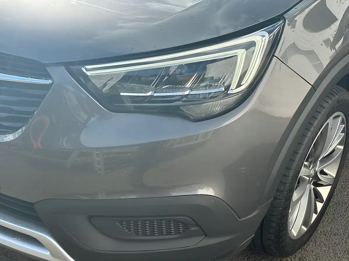 Used 2020 Vauxhall Crossland X Sri Nav Grey - Interior and Exterior details 16
