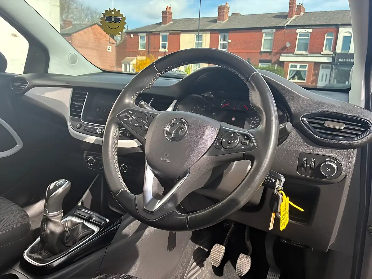 Used 2020 Vauxhall Crossland X Sri Nav Grey - Interior and Exterior details 7