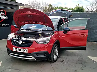 Used 2020 Vauxhall Crossland X Sri Nav Red - Interior and Exterior details 10