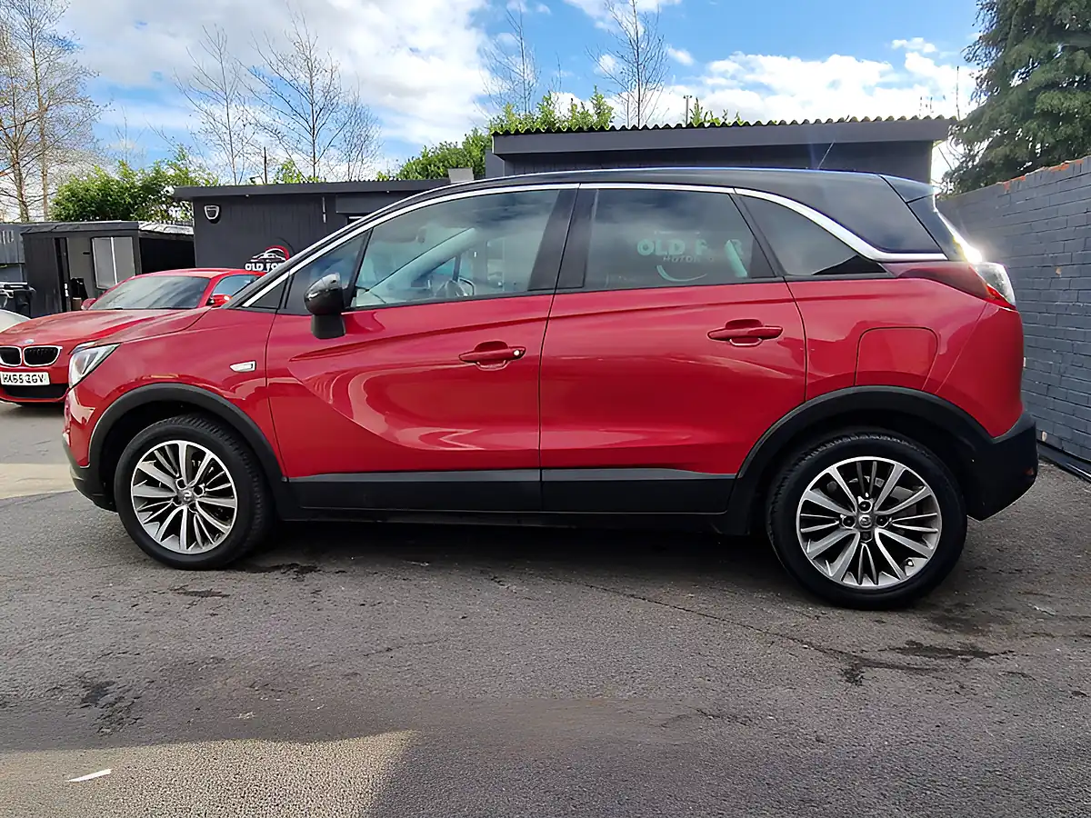 Used 2020 Vauxhall Crossland X Sri Nav Red - Interior and Exterior details 6