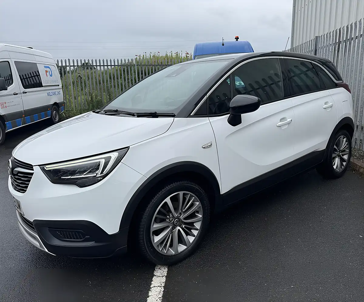 Used 2020 Vauxhall Crossland X Sri Nav White - Interior and Exterior details 2