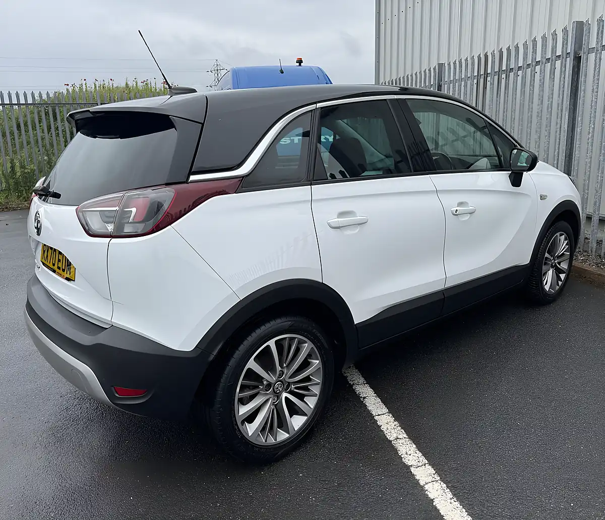 Used 2020 Vauxhall Crossland X Sri Nav White - Interior and Exterior details 4
