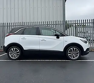 Used 2020 Vauxhall Crossland X Sri Nav White - Interior and Exterior details 7
