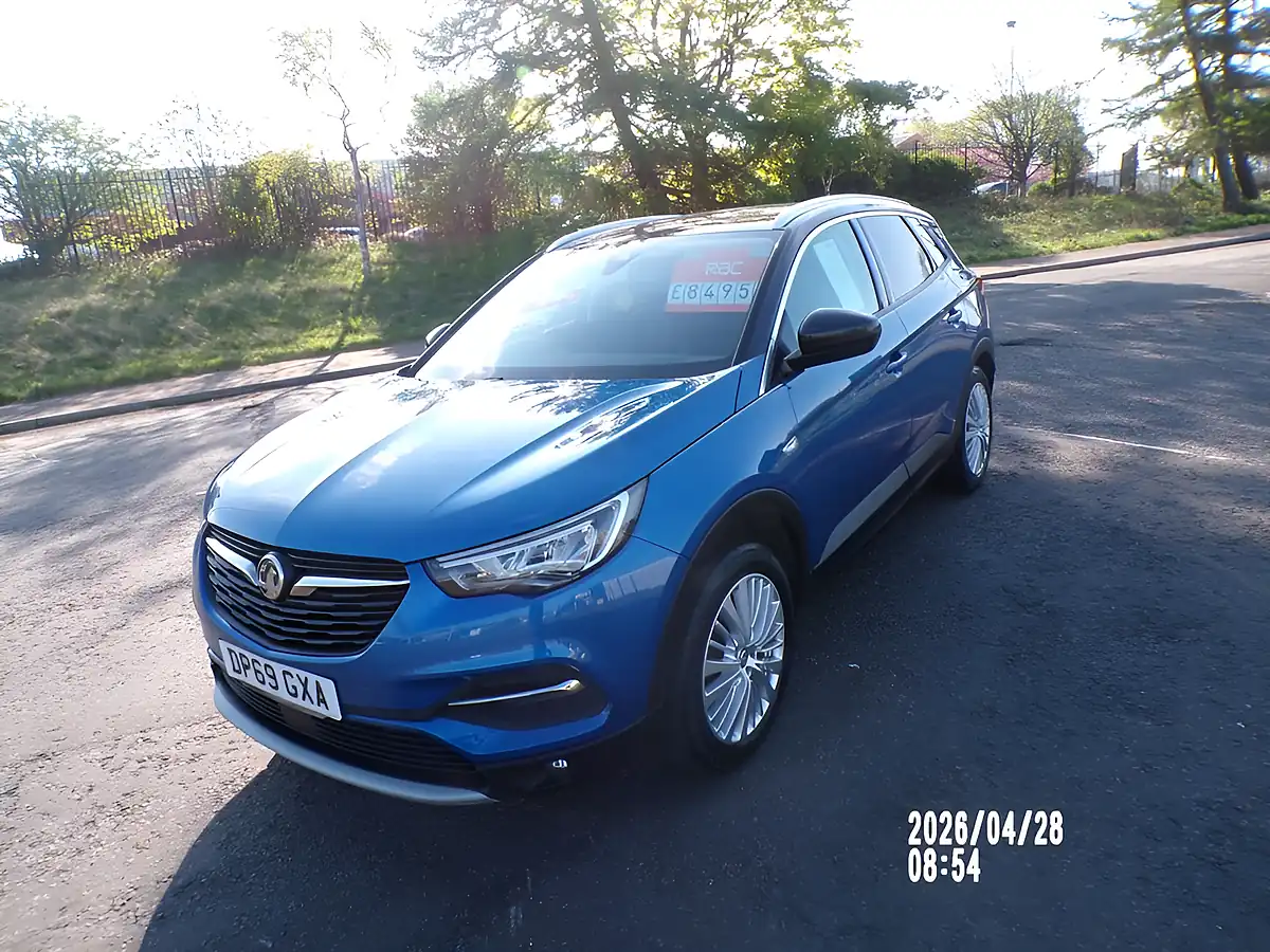 Used 2020 Vauxhall Grandland X Business Edition Blue - Interior and Exterior details 15