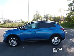Used 2020 Vauxhall Grandland X Business Edition Blue - Interior and Exterior details 2