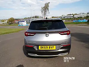 Used 2020 Vauxhall Grandland X Business Edition Grey - Interior and Exterior details 12