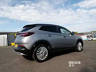 Used 2020 Vauxhall Grandland X Business Edition Grey - Interior and Exterior details 13