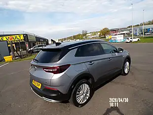 Used 2020 Vauxhall Grandland X Business Edition Grey - Interior and Exterior details 14