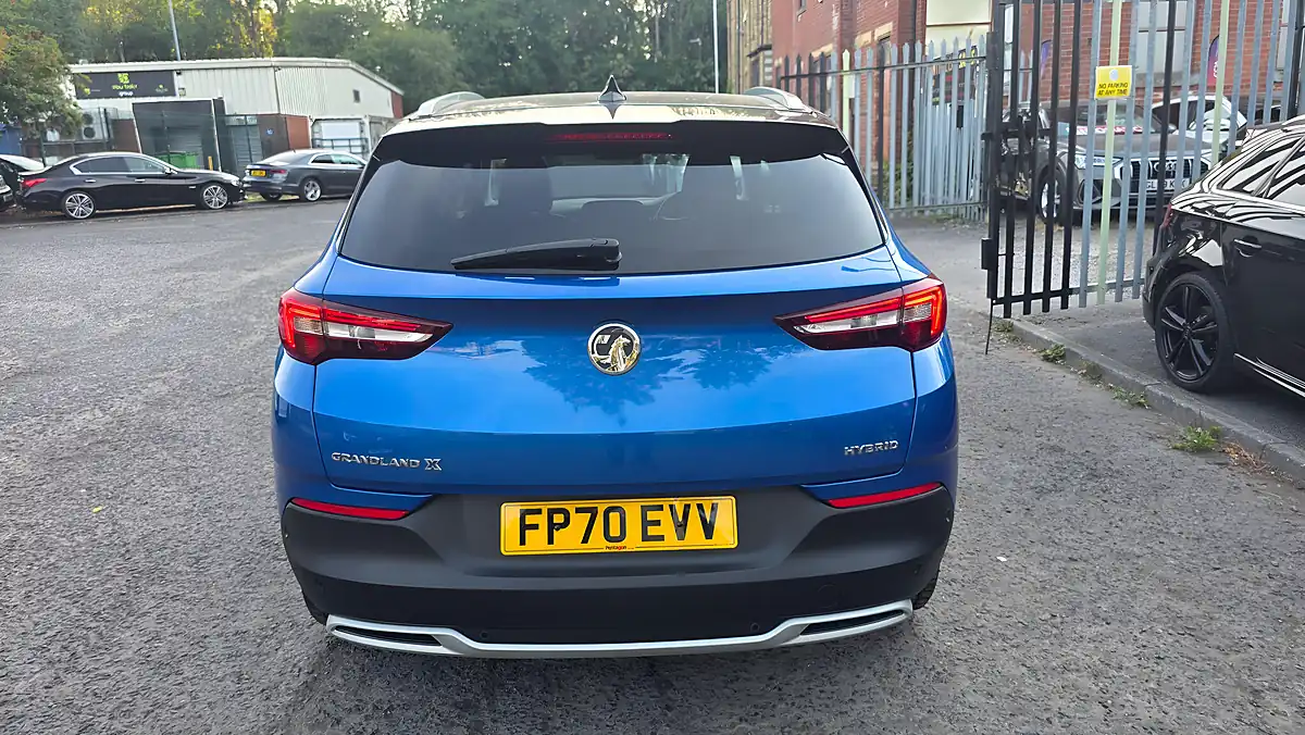 Used 2020 Vauxhall Grandland X Business Edition Nav Blue - Interior and Exterior details 10
