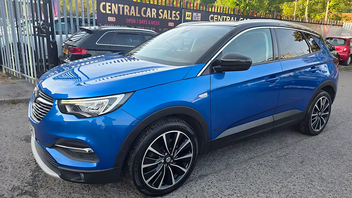 Used 2020 Vauxhall Grandland X Business Edition Nav Blue - Interior and Exterior details 12