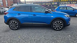 Used 2020 Vauxhall Grandland X Business Edition Nav Blue - Interior and Exterior details 6