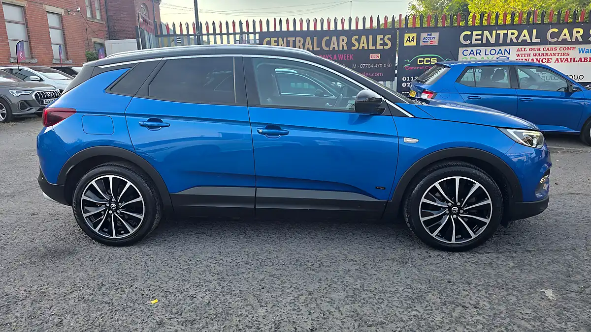 Used 2020 Vauxhall Grandland X Business Edition Nav Blue - Interior and Exterior details 7